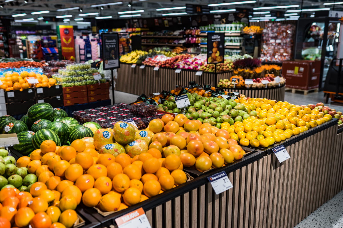 Non-barcode automated checkout that identifies fresh fruit - WUR