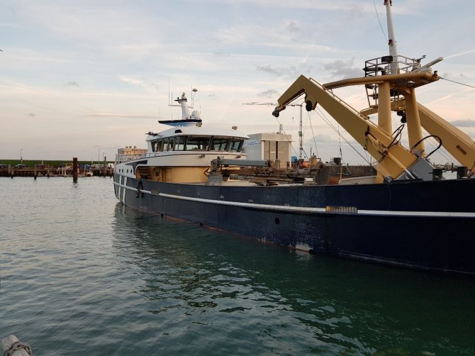 A Dutch mussel cutter in the port of Yerseke (photo: Geert Hoekstra, Wageningen Economic Research)