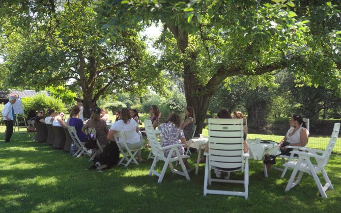 Video orchard in honor of female engineers