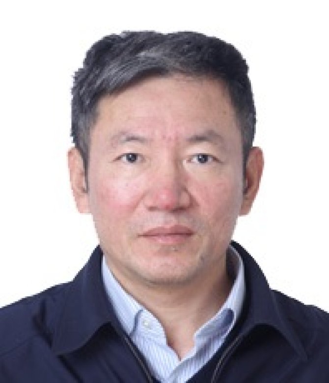 Jinlong Liu