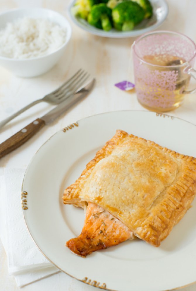 Salmon pastry